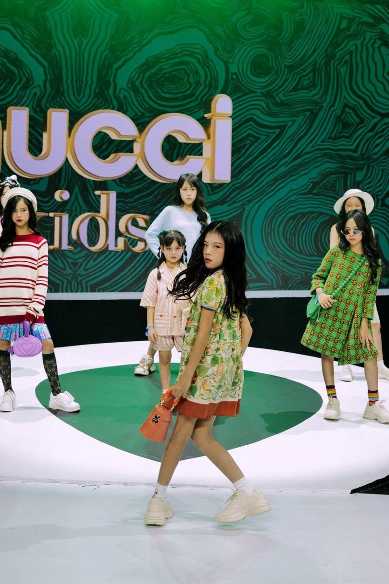 Mau nhi Viet mo man cho show Gucci Kids, than thai cuc dinh-Hinh-2