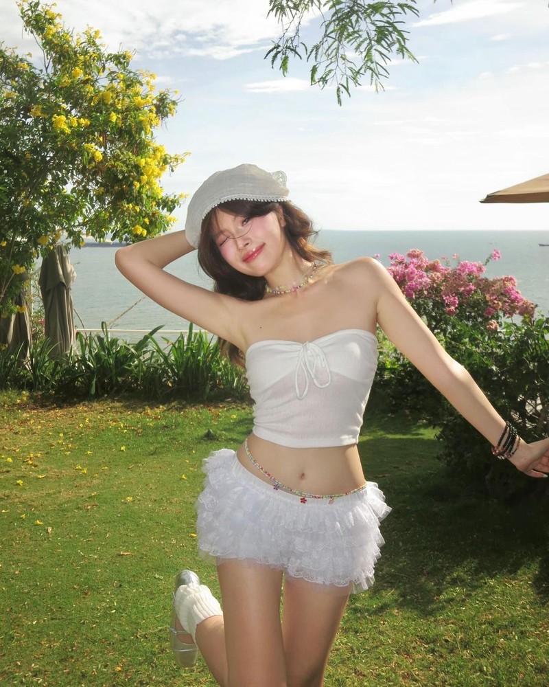 Ban gai cuu sao HAGL dien bikini nho xiu khoe dang goi cam-Hinh-9