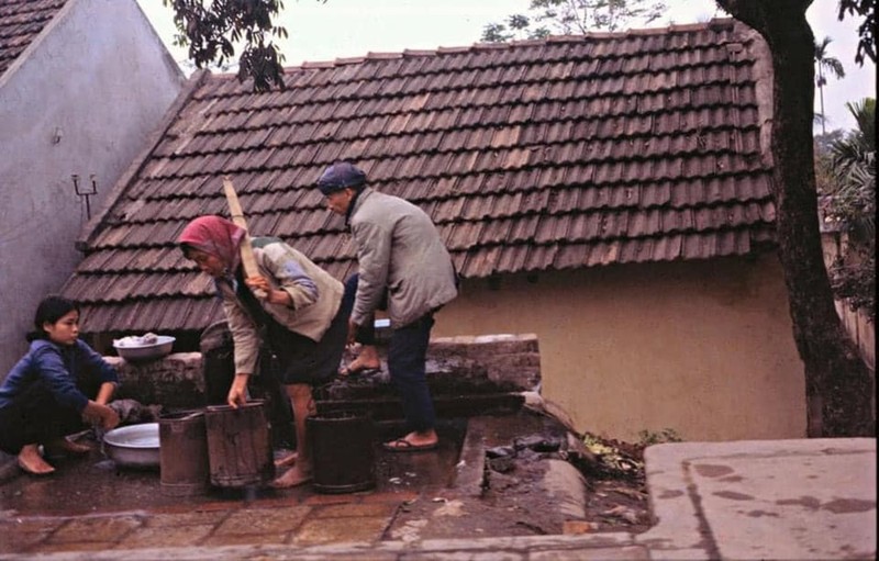 Chum anh vo gia ghi lai Ha Noi nhung nam 1980-1982-Hinh-2