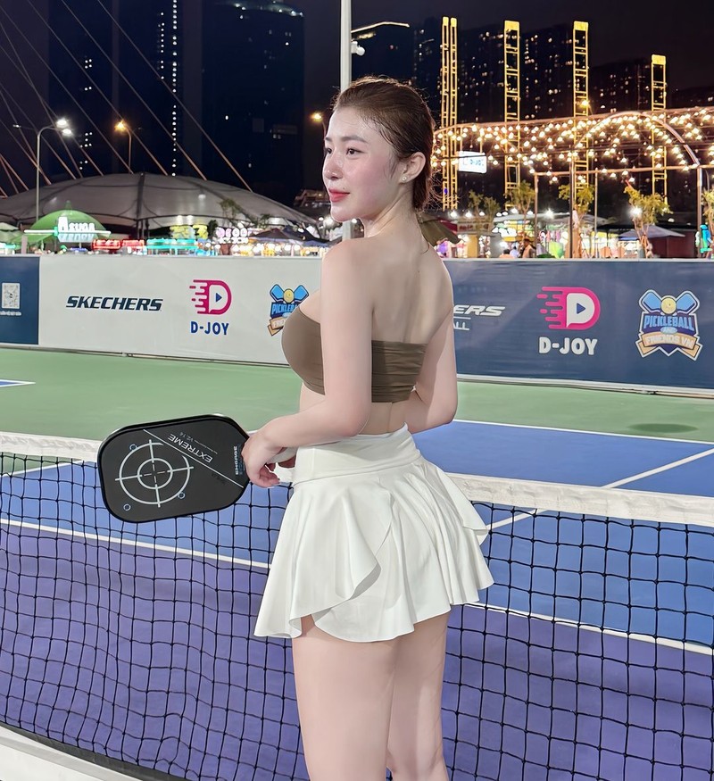 Hot girl Pickleball voi loat anh khoe dang phong gym cuc nuot-Hinh-4