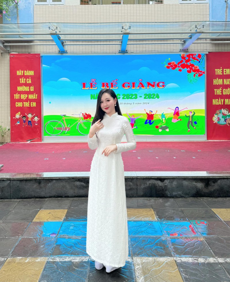 Nhan sac hien tai co giao Ha thanh noi nhat mua khai giang 2023-Hinh-6