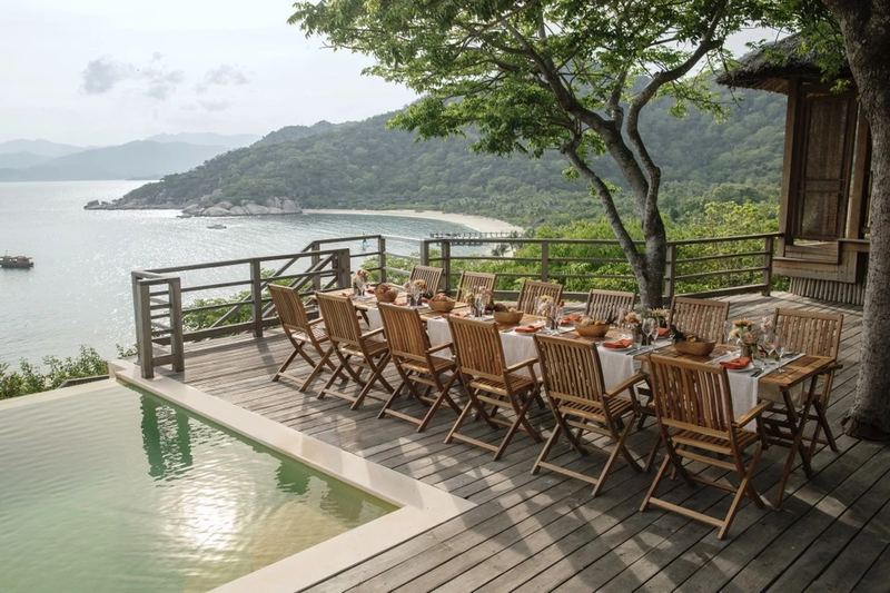 Ben trong resort noi Xemesis hen ho cung Y Nhi-Hinh-11