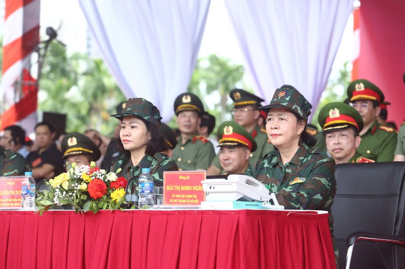 Ha Noi dien tap thuc binh ung pho cac tinh huong khan cap-Hinh-2