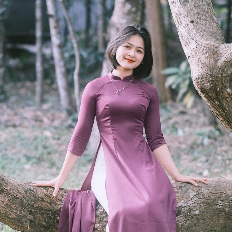 Chan dung “co giao” toc ngan gay sot voi loat anh dien ao dai-Hinh-4