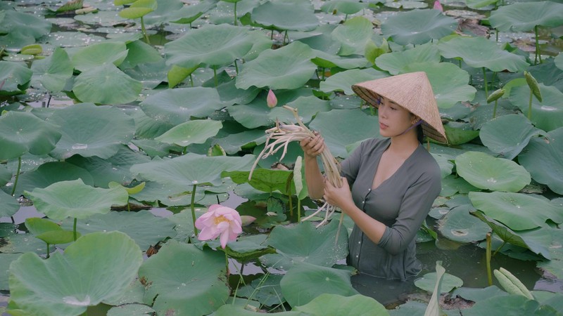 Gai xinh Ben Tre ua dien ao ba ba, ve ngoai duyen dang-Hinh-5