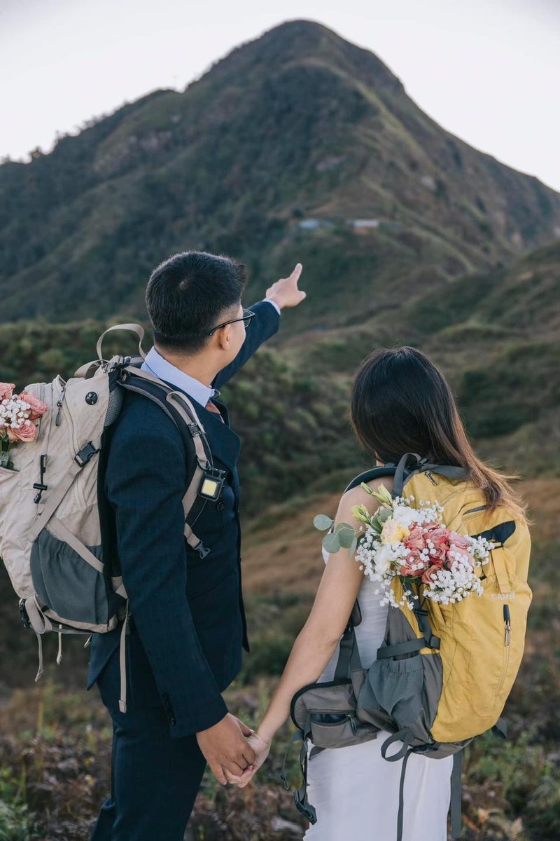 Cham di trekking, co gai lay duoc anh chong nhu y-Hinh-5