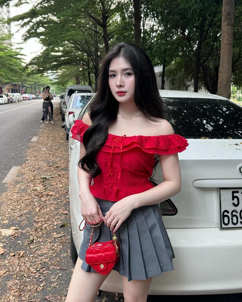 Quynh Alee nhan sac ngot ngao, dien vay cat xe khoe vong 1-Hinh-9