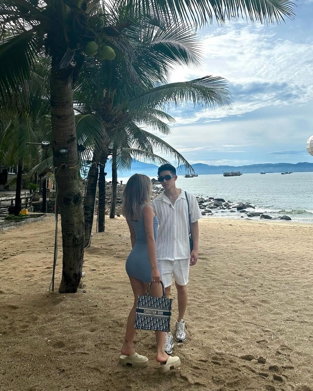 Louis Pham va ban trai Viet kieu xoa anh chung, nghi van chia tay-Hinh-7