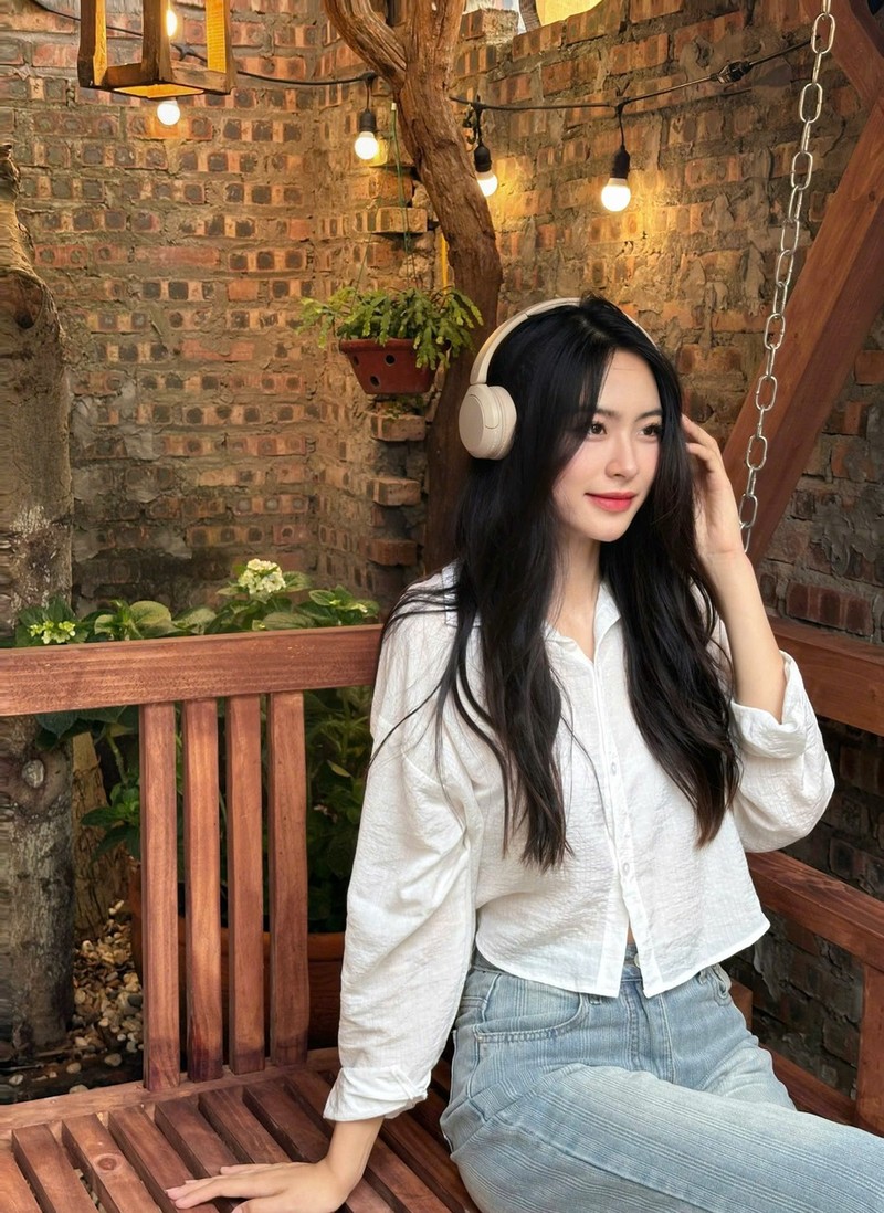 Nhan sac thi sinh thi Hoa hau duoc vi nhu “bach nguyet quang“-Hinh-9