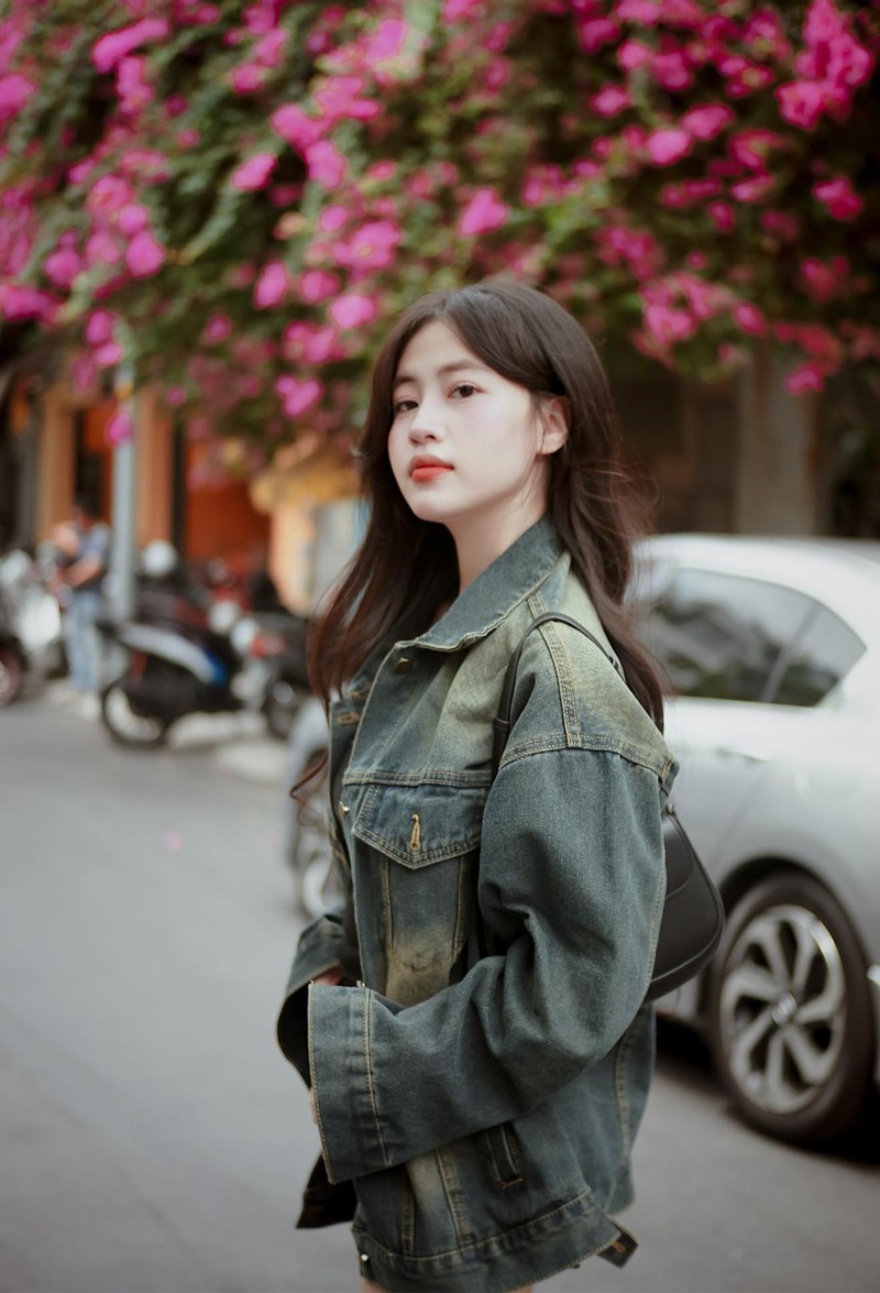 “Hot girl dat vo” don tim nguoi doi dien voi nu cuoi toa nang-Hinh-8