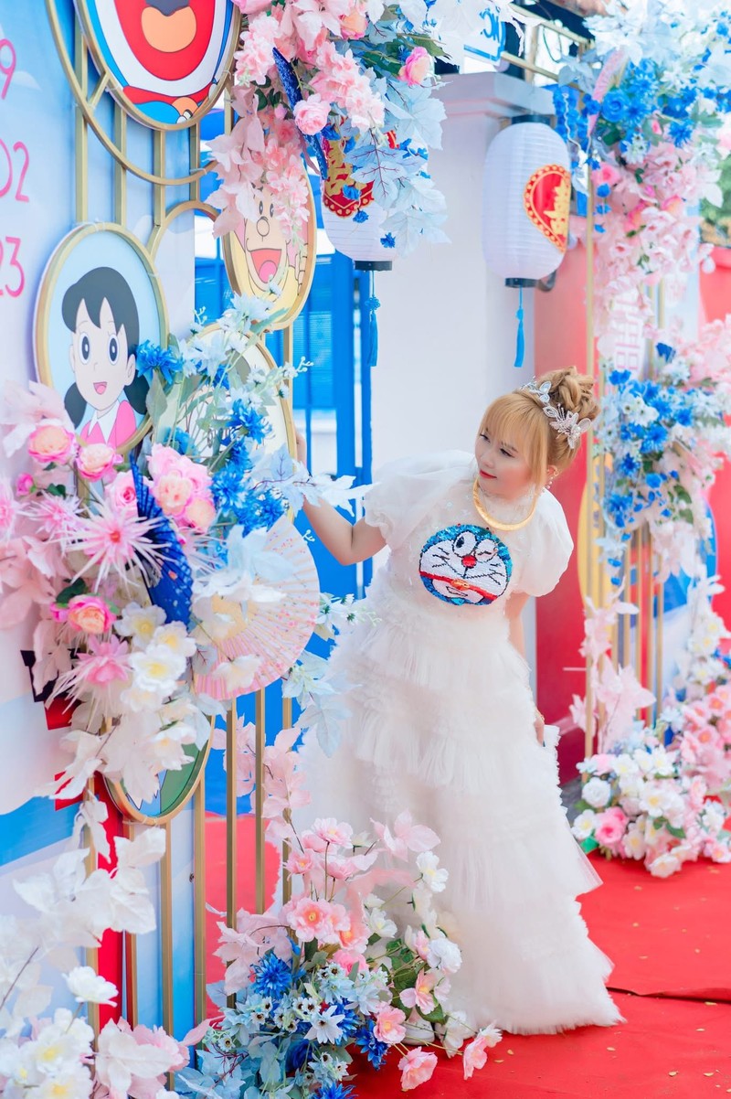 Dam cuoi viral coi mang vi co dau chu re mac ao dai Doremon-Hinh-9