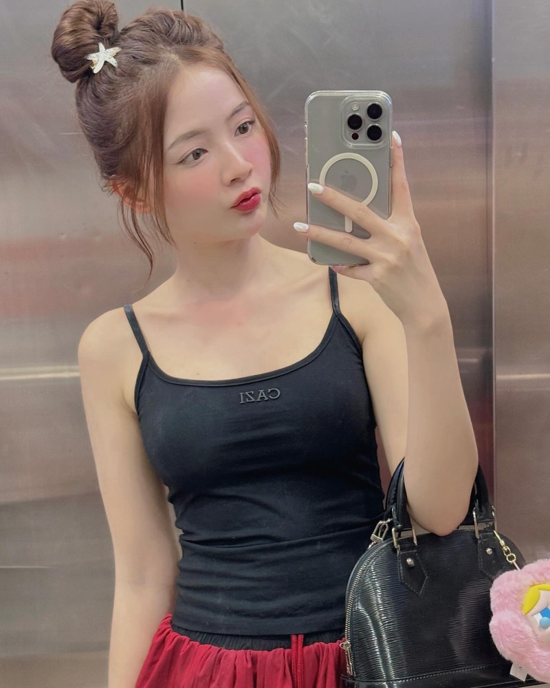 “Hot girl anh the” ngay cang lot xac so voi hinh anh qua khu-Hinh-6