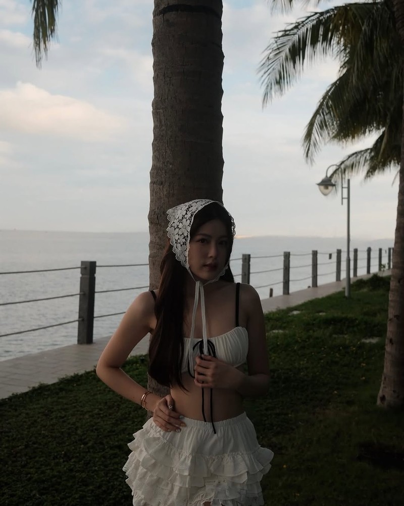 Hot girl Tang My Han khoe eo thon cuc pham trong loat anh moi-Hinh-6