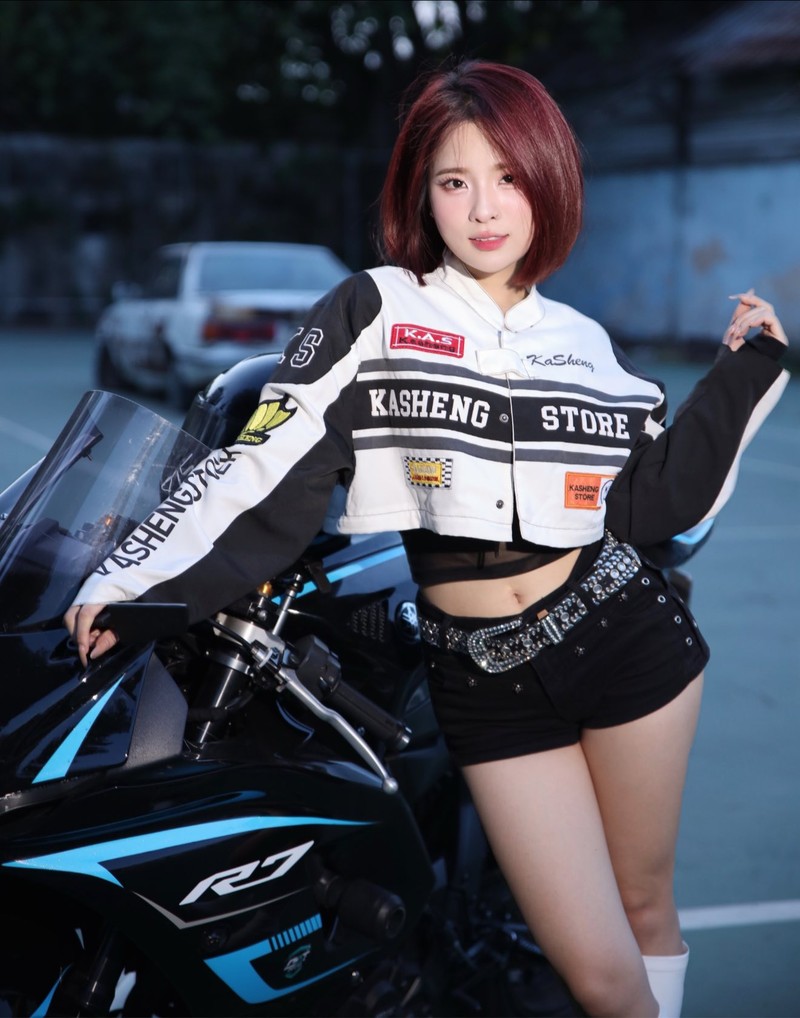 Hinh anh Ngoc Kem hien tai sau drama tinh cam voi ViruSs-Hinh-5