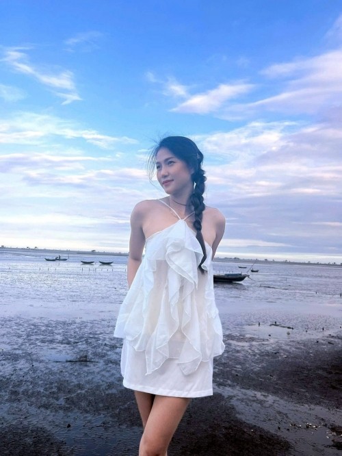 Loat hot girl bong chuyen the he moi so huu ve dep ngot ngao-Hinh-11
