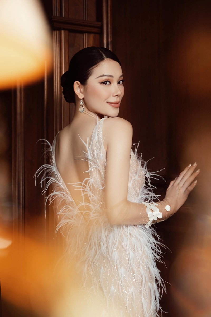 Bo 3 ban than la phu ba giau co nuc tieng showbiz Ha thanh-Hinh-12