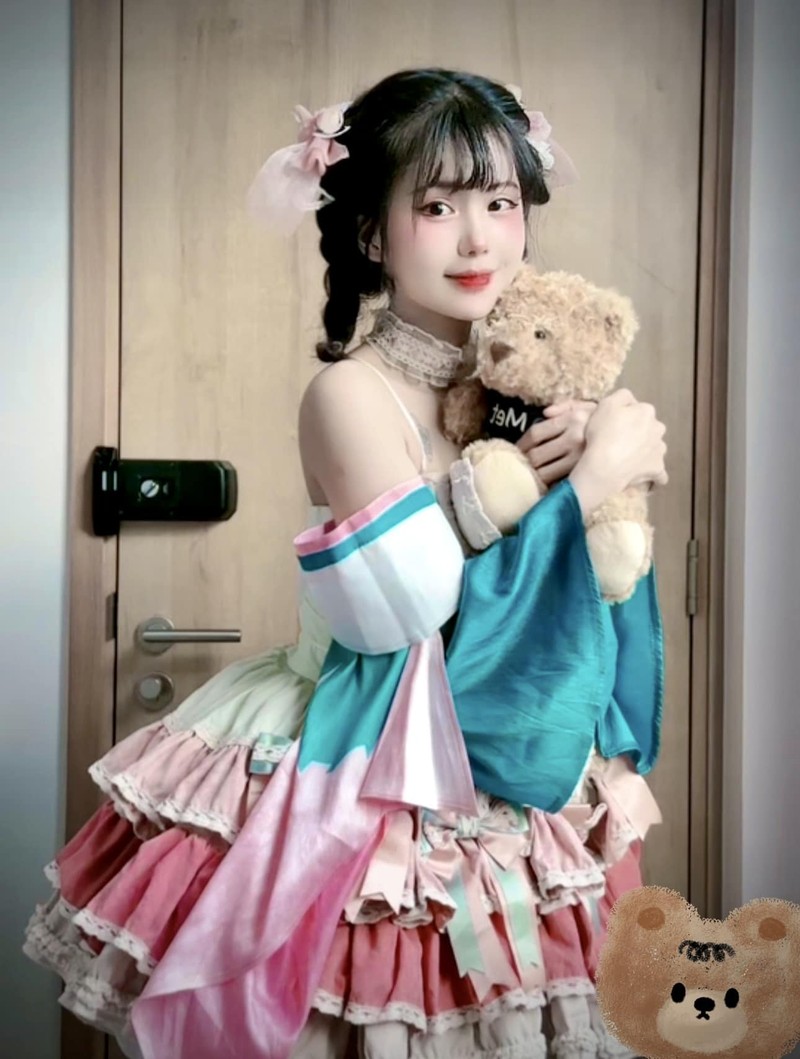 Hoa than thanh my nhan co trang, nu coser khien fan kho roi mat-Hinh-10