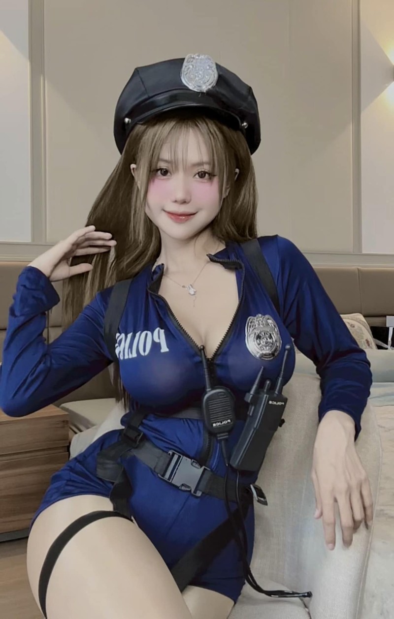 Hoa than thanh my nhan co trang, nu coser khien fan kho roi mat-Hinh-8
