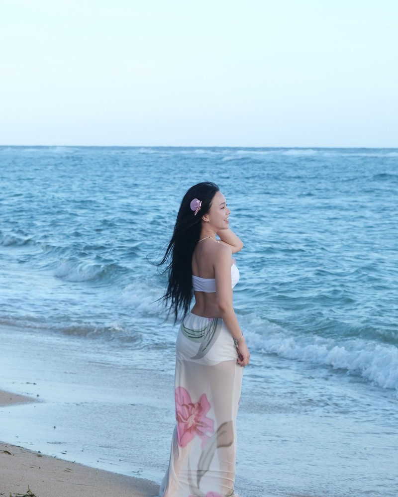 Ban gai tien dao Nham Manh Dung dien bikini khoe dang cuc nuot-Hinh-8