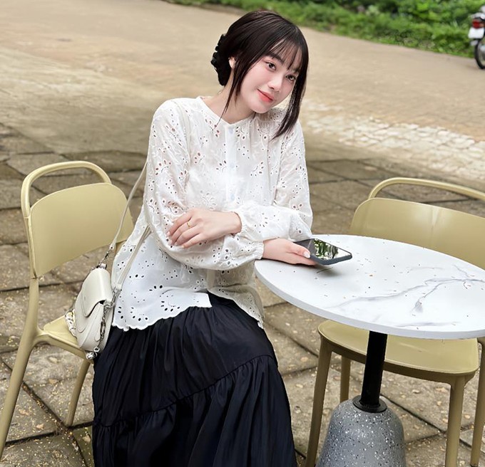 Ho Van Cuong lam dam cuoi, nhan sac co dau khien fan xuyt xoa-Hinh-9