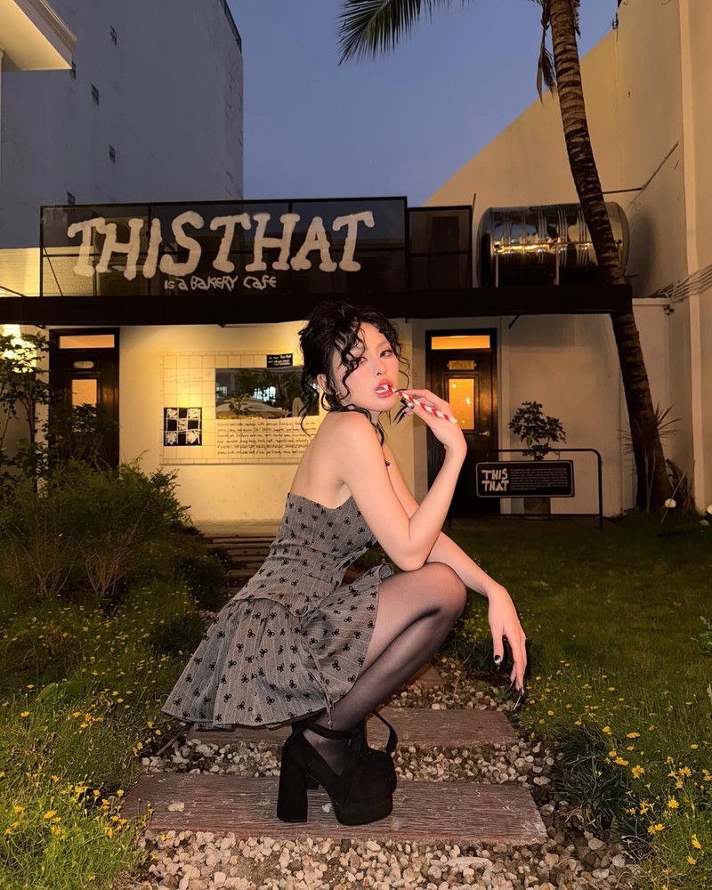 Nu dancer hot nhat Rap Viet len do khoe duong chan nguc cuc “chay“-Hinh-7