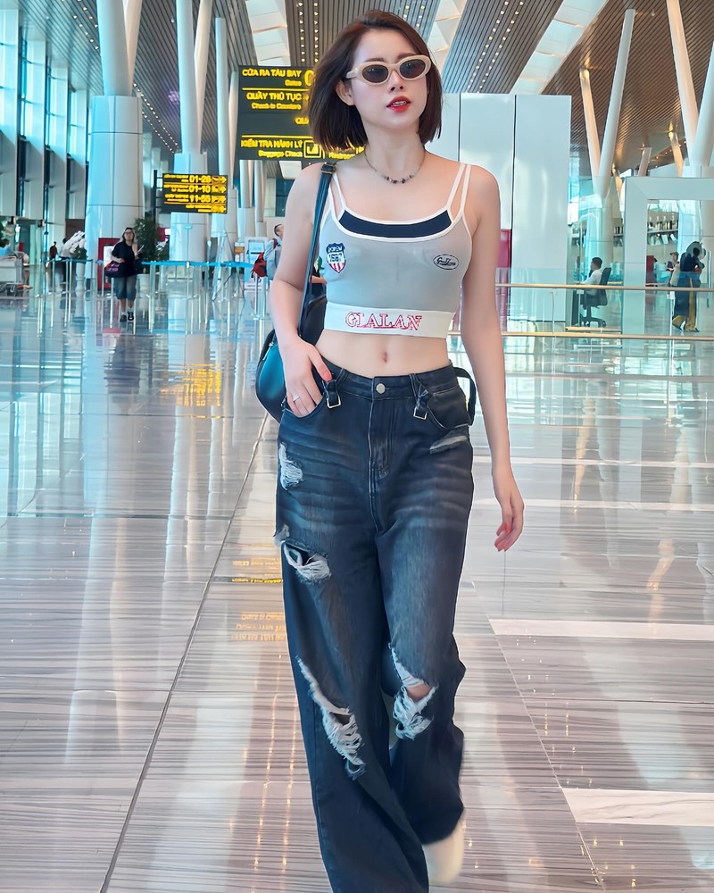 Viet Phuong Thoa khoe sac ngot ngao ben hoa phuong doi A1 lich su-Hinh-8