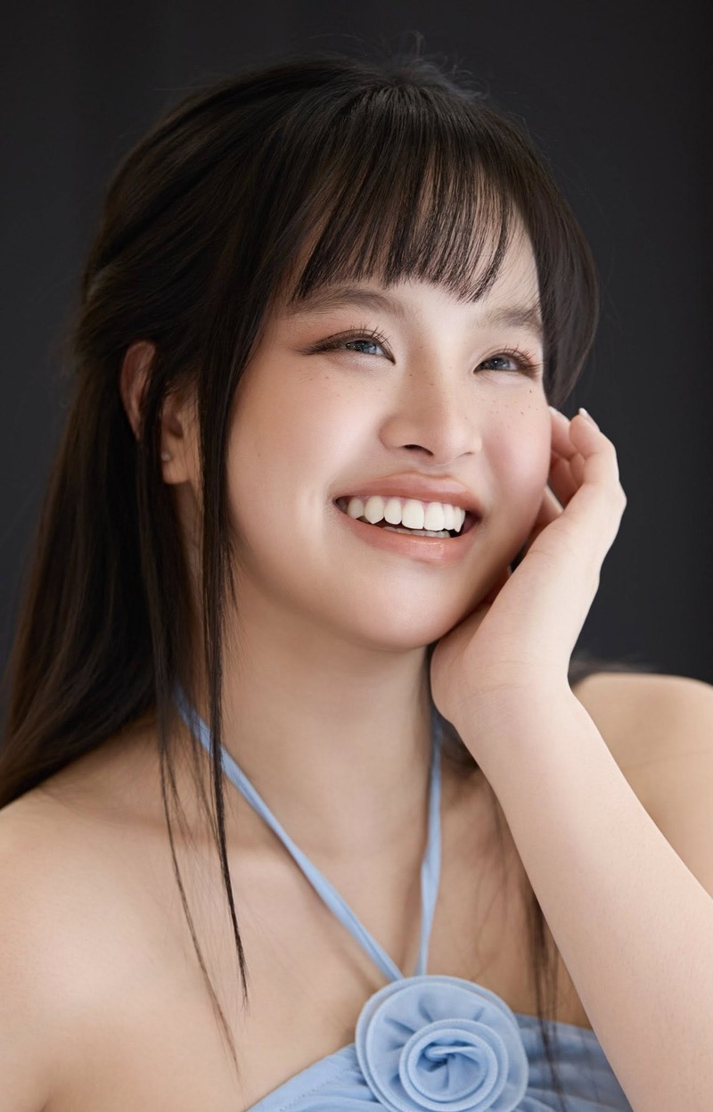 Con gai Thuy Hanh lot xac tuoi 18, ra dang tieu thu dai cac-Hinh-7