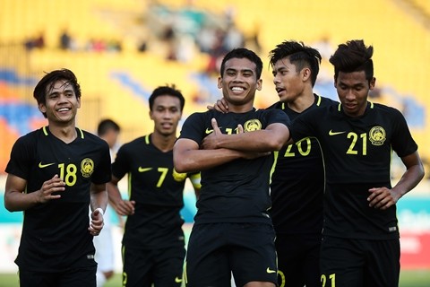 Thua soc Malaysia, Han Quoc it kha nang gap Olympic Viet Nam-Hinh-2