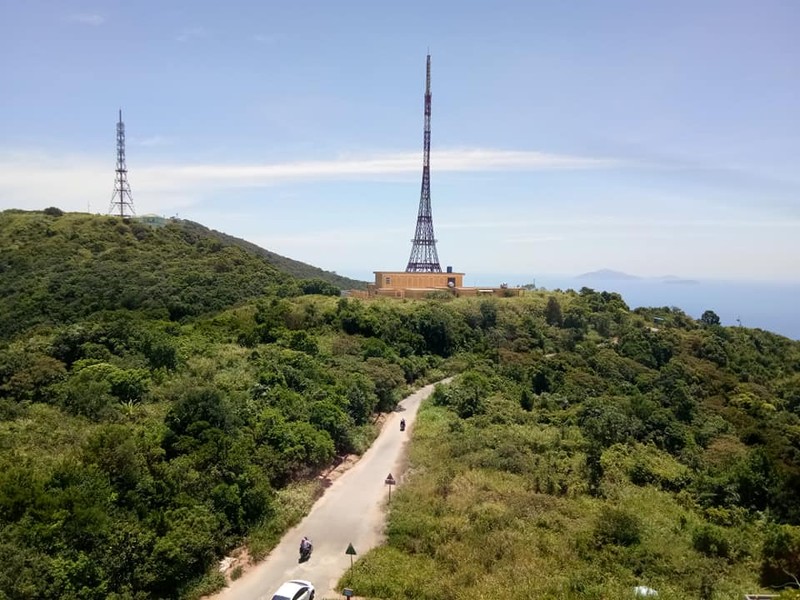 Cuoi tuan chua biet di dau, leo dinh Ban Co don gio bien Da Nang-Hinh-2