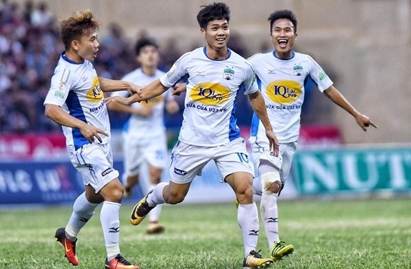 Danh sach tuyen Viet Nam di AFF Cup: Thay Park co cong tam?
