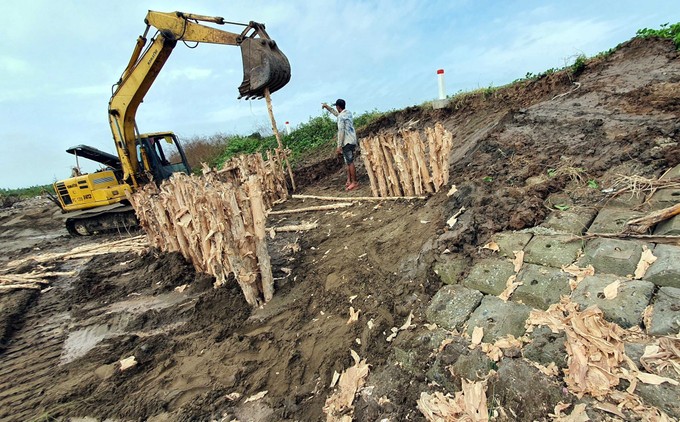 Cty Giao thong Soc Trang duoc chi dinh 4 goi xu ly sat lo tai Vinh Chau