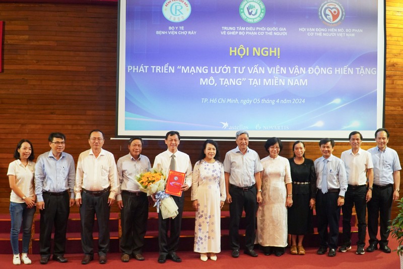 Thanh lap Chi hoi van dong hien tang mo, tang khu vuc phia Nam