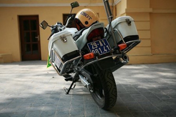 Dan moto Honda dac chung cua CSGT phuc vu Dai hoi Dang-Hinh-11