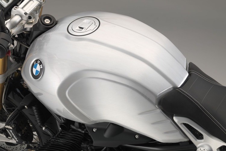 BMW R nine T ra mat ban dac biet cafe racer Sport-Hinh-3