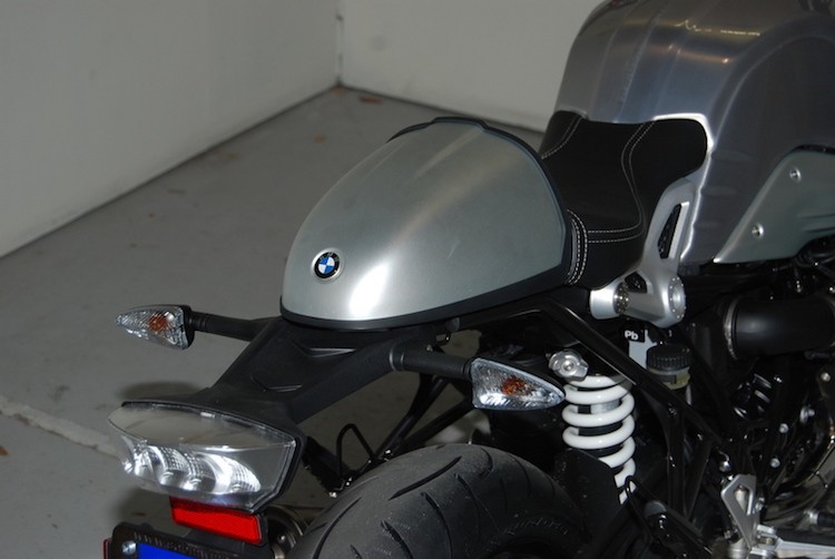 BMW R nine T ra mat ban dac biet cafe racer Sport-Hinh-5