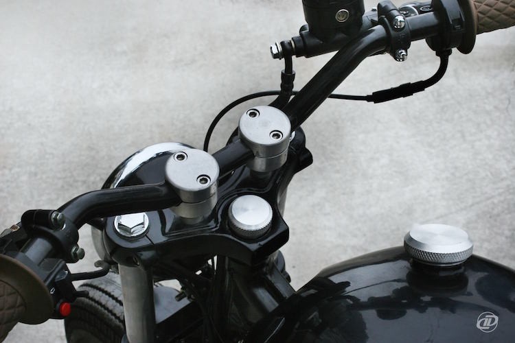 Can canh xe do Honda CBT125 