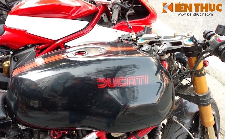 Ducati Monster do Cafe Racer “hang doc” tai Ha Noi-Hinh-6