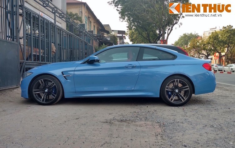 BMW M4 