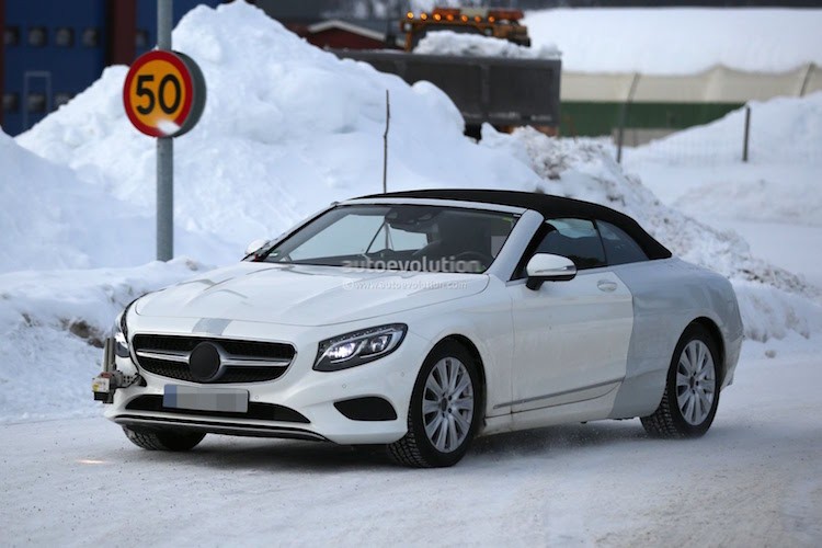 Merceds tung hinh he lo “tieu diem” C-Class mui tran moi-Hinh-2