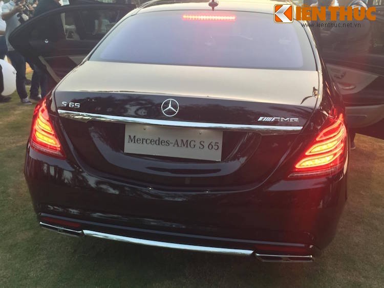 Mercedes ra mat bo 3 xe moi gia 16,7 ty tai Viet Nam-Hinh-9