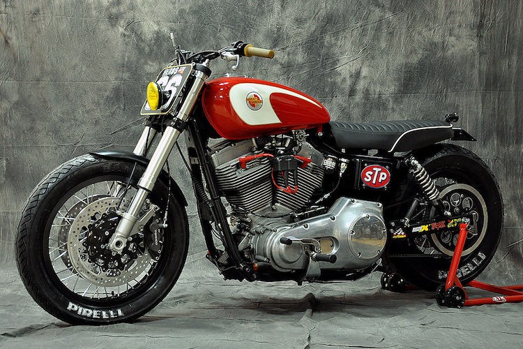 Harley Dyna Super Glide “lot xac” street tracker