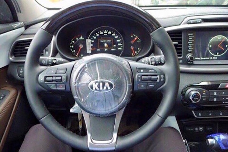 Soi Kia Sorento 2016 ve Viet Nam 