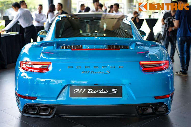 Soi loat sieu xe Porsche 911 moi vua ra mat Viet Nam-Hinh-9