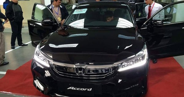 Honda Accord 2016 lo dien chi tiet tai Viet Nam