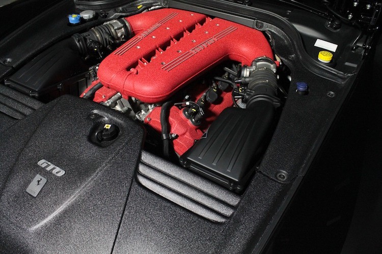 Sieu xe Ferrari 599 GTO “len doi” 599XX gia 19,9 ty-Hinh-11
