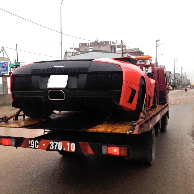 “Tom gon” Lamborghini Murcielago cua dai gia Ha Noi-Hinh-5