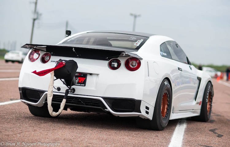 “Soc” voi quai vat Nissan GT-R manh hon 2500 ma luc-Hinh-6