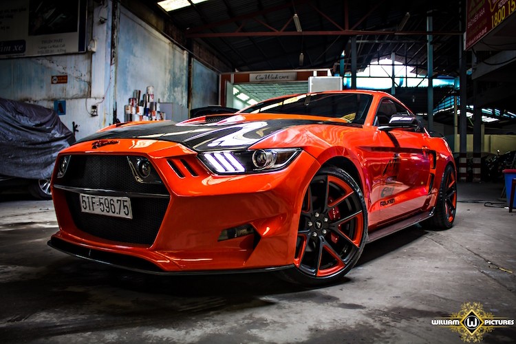 “Xe co bap” Ford Mustang do bodykit Rocket doc nhat VN-Hinh-2