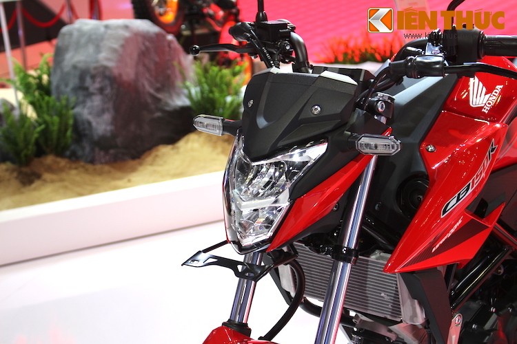 Can canh naked-bike gia re CB150R cua Honda Viet Nam-Hinh-3