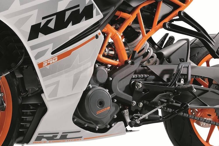KTM RC 390 ban nang cap 2016, “binh cu ruou moi”-Hinh-7